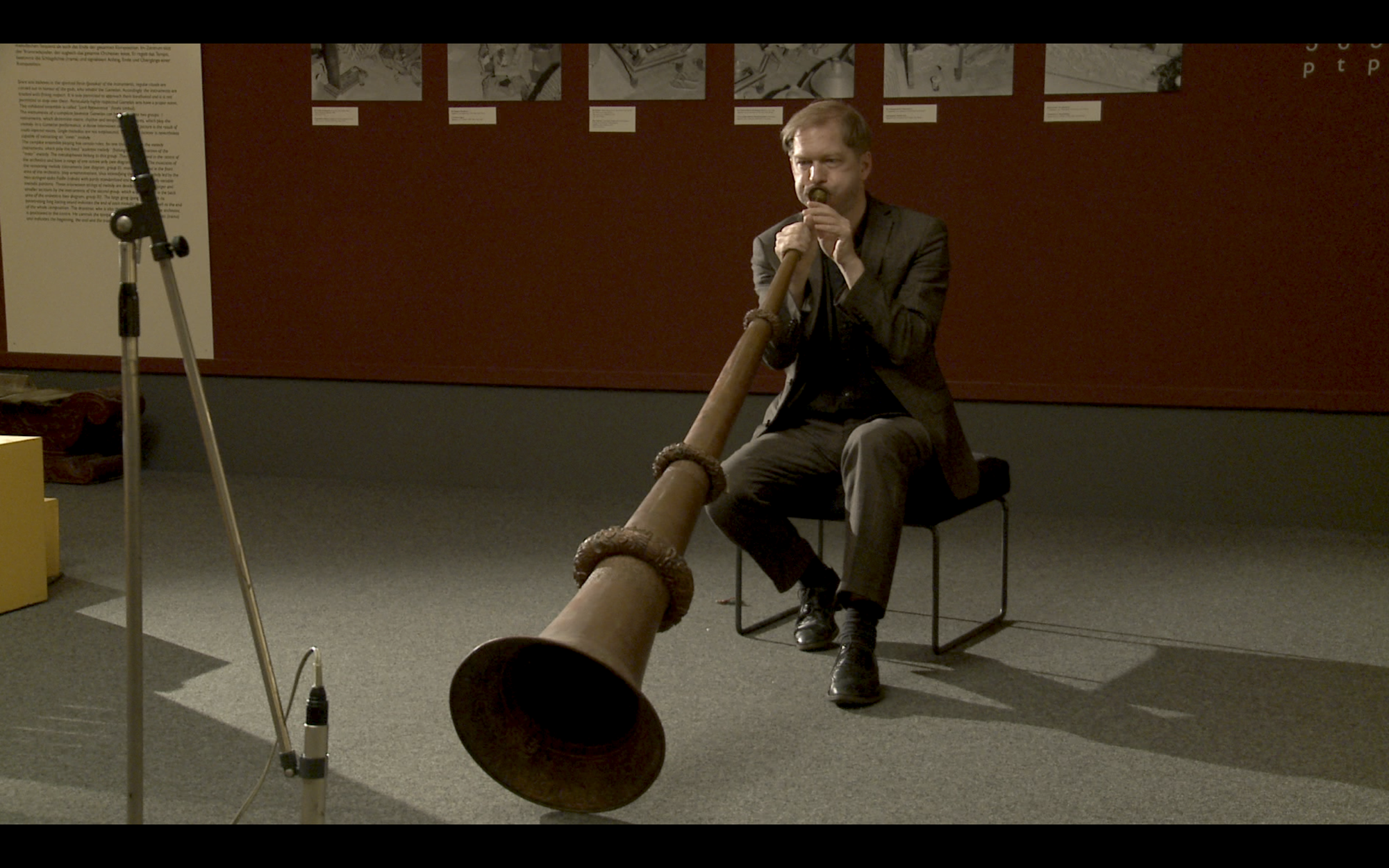 The Reverse Collection — Images — Dhalem Sessions 2014 Berlin Biennial 8 (Germany) Performer Axel Dorner - Dahlem Sessions 1 © Tarek Atoui — 8th Berlin Biennale, 2014