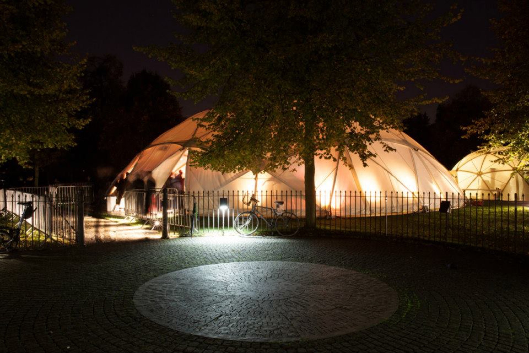 On and From Tarab — Images — La Suite Performance at Serpentine Gallery (12 October 2012) London © 2012 Plastiques Photography-36 — Serpentine Gallery (Memory Marathon), 2012